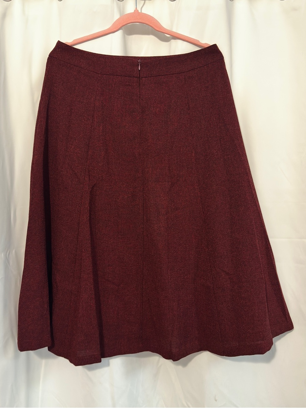Rihoas A-Line Midi Skirt in Deep Burgundy - Picture 3 of 7